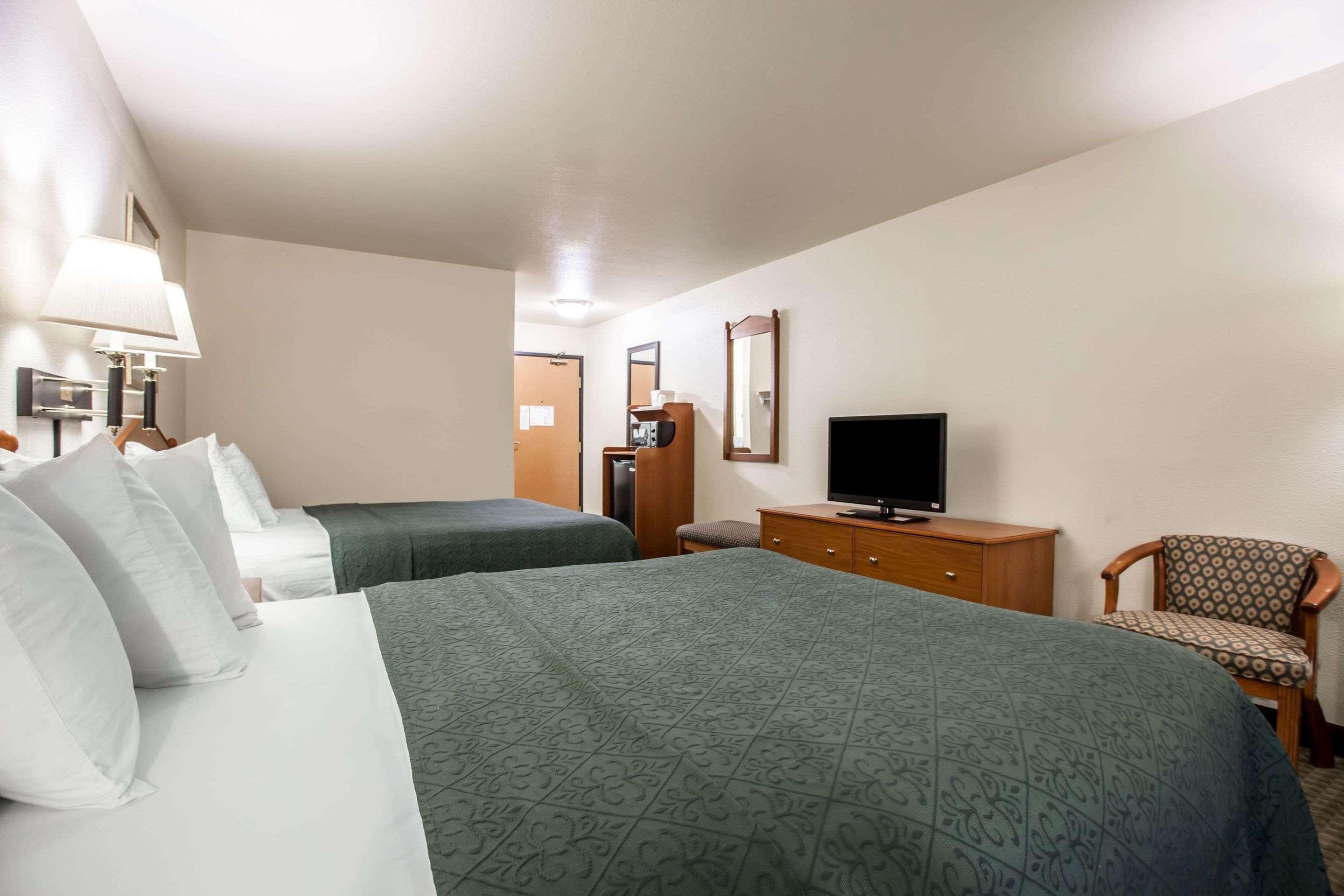 Quality Inn & Suites Federal Way - Seattle Exterior photo